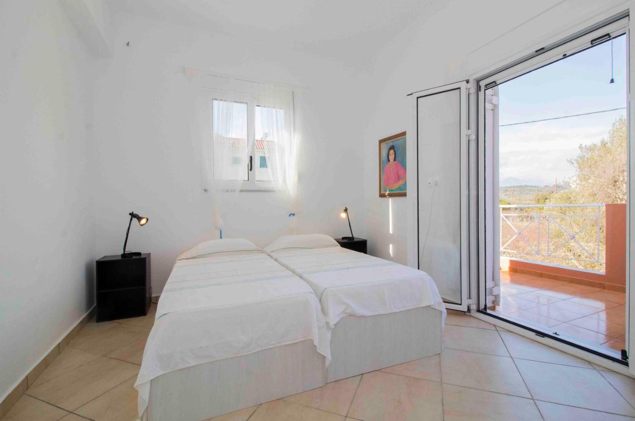 Laconian Collection Mavrovouni Beach House Gythio Buitenkant foto