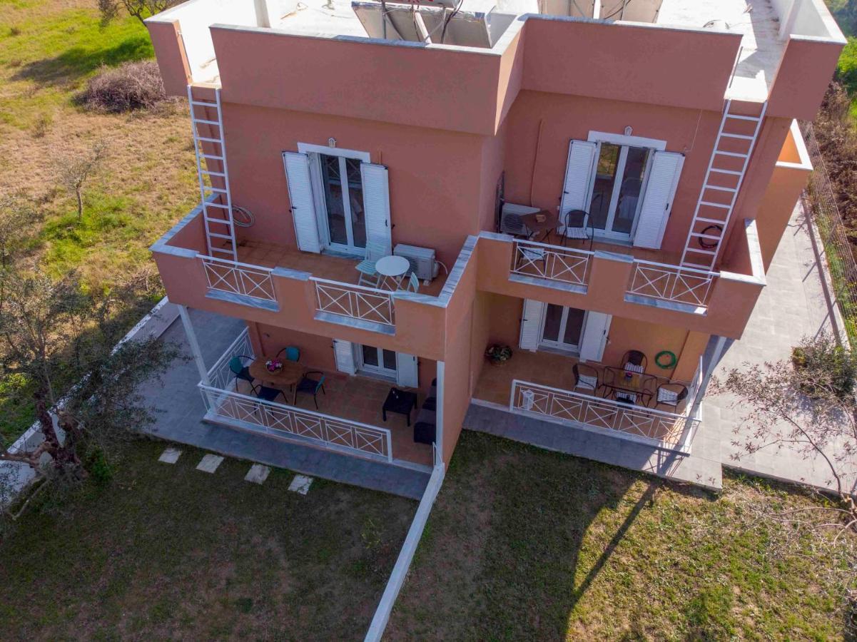 Laconian Collection Mavrovouni Beach House Gythio Buitenkant foto